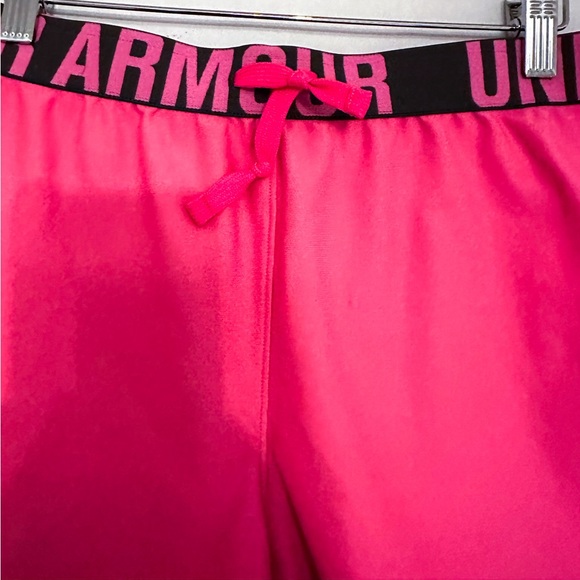 Under Armour Youth Loose HeatGear Pink Athletic Shorts Size XL (18-20) - Picture 5 of 11